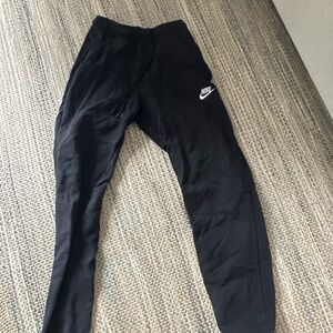 black nike sweatpants